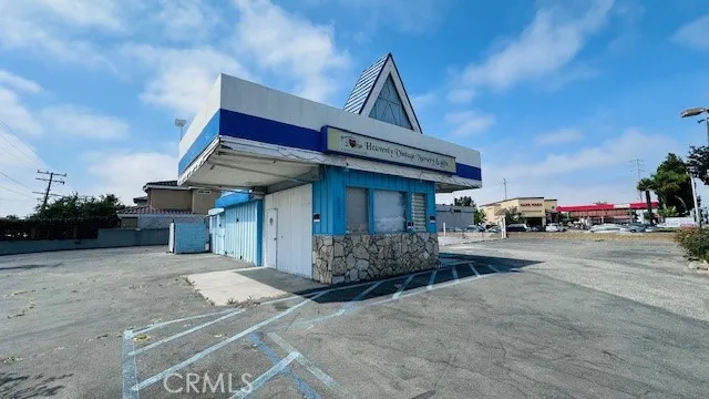 9080 Talbert Avenue, Fountain Valley, California 92708