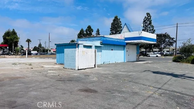 9080 Talbert Avenue, Fountain Valley, California 92708
