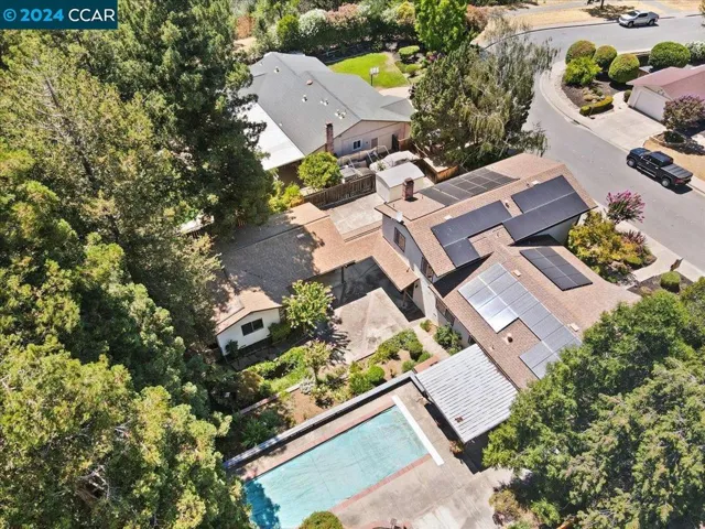 527 Hamburg Cir, Clayton, California 94517