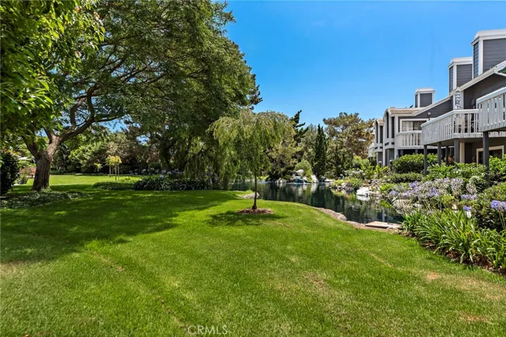 20081 Waterford Lane 102, Huntington Beach, California 92646