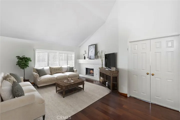 20081 Waterford Lane 102, Huntington Beach, California 92646