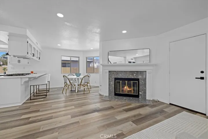2103 Nelson Avenue A, Redondo Beach, California 90278