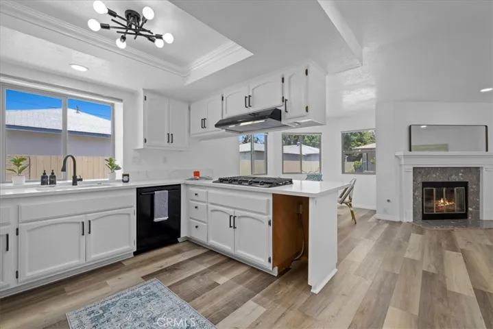 2103 Nelson Avenue A, Redondo Beach, California 90278