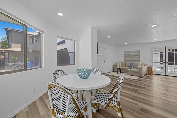 2103 Nelson Avenue A, Redondo Beach, California 90278