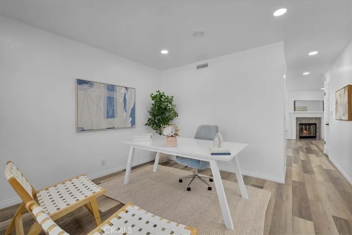 2103 Nelson Avenue A, Redondo Beach, California 90278