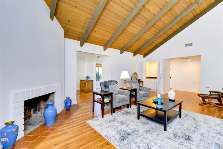 5192 Duenas, Laguna Woods, California 92637