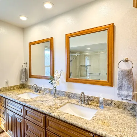 5192 Duenas, Laguna Woods, California 92637