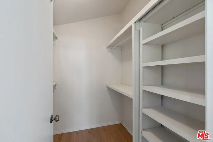 1307 Palisades Drive, Pacific Palisades, California 90272