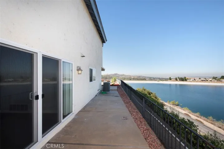 7004 E Viewpoint Lane, Anaheim Hills, California 92807
