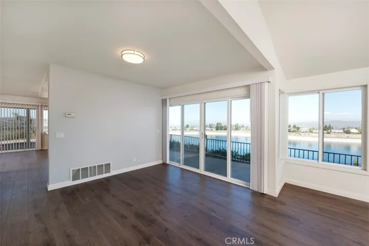7004 E Viewpoint Lane, Anaheim Hills, California 92807