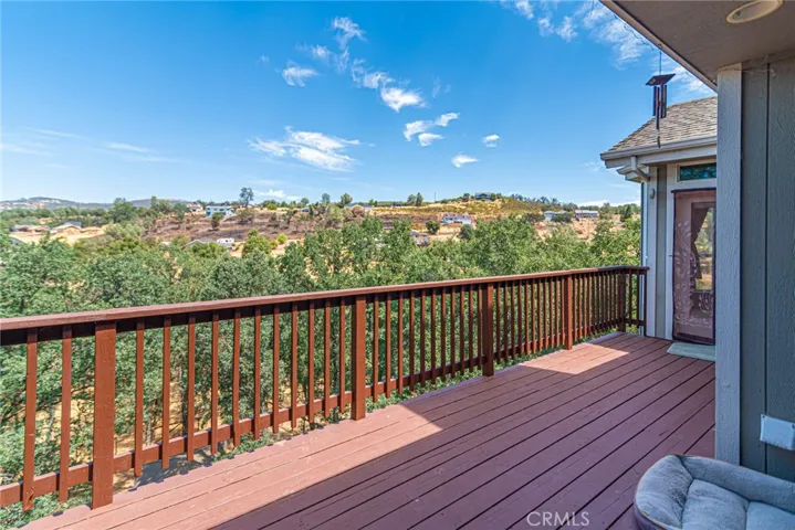 19950 Jigsaw Road, Hidden Valley Lake, California 95467