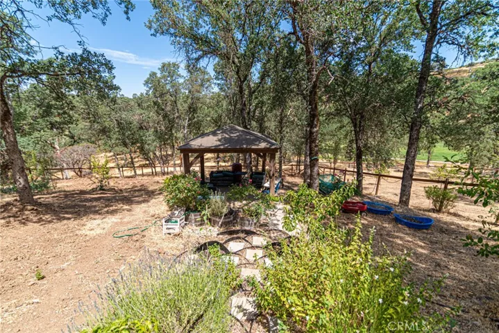 19950 Jigsaw Road, Hidden Valley Lake, California 95467