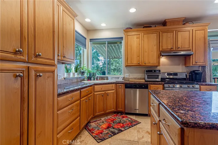 19950 Jigsaw Road, Hidden Valley Lake, California 95467