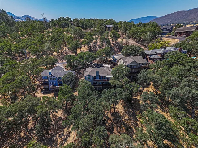 19950 Jigsaw Road, Hidden Valley Lake, California 95467
