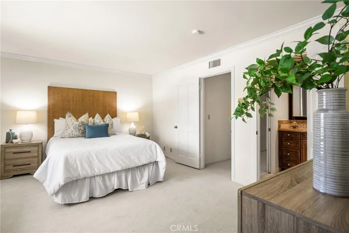 12191 Browning Avenue, North Tustin, California 92705