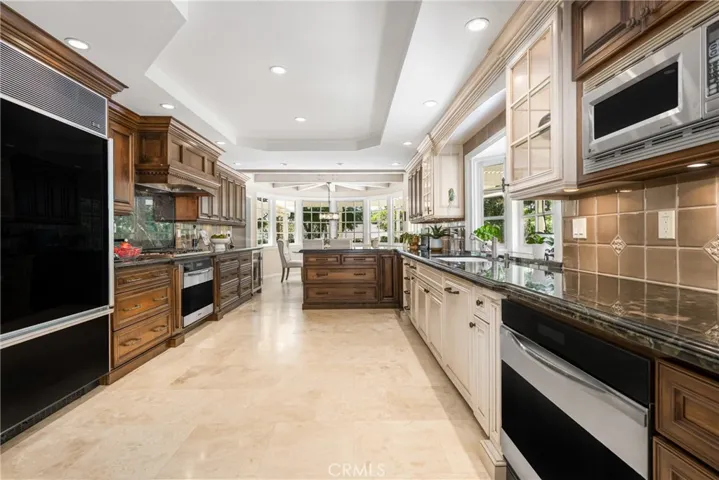 12191 Browning Avenue, North Tustin, California 92705