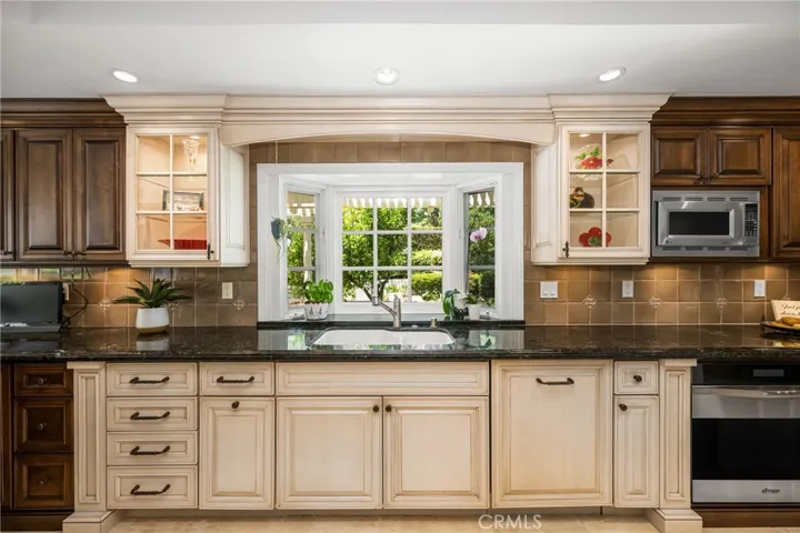 12191 Browning Avenue, North Tustin, California 92705