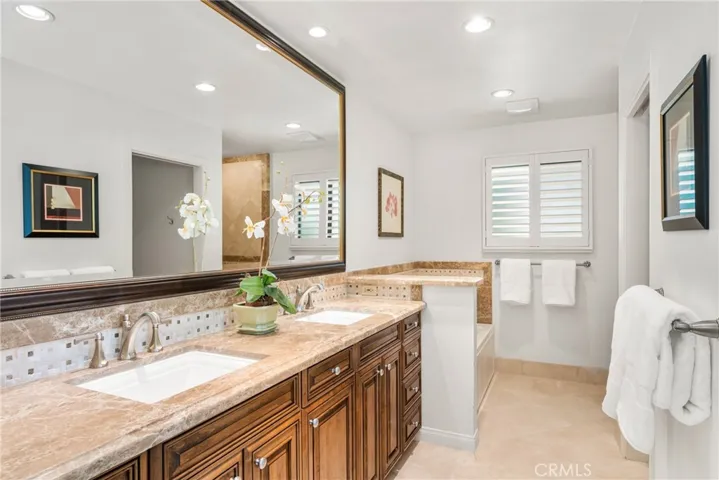 12191 Browning Avenue, North Tustin, California 92705