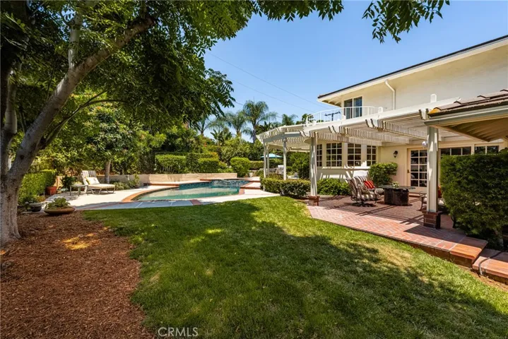 12191 Browning Avenue, North Tustin, California 92705