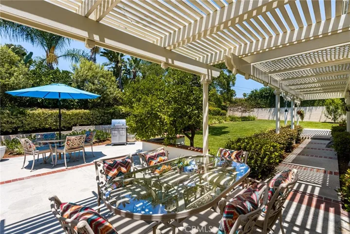 12191 Browning Avenue, North Tustin, California 92705