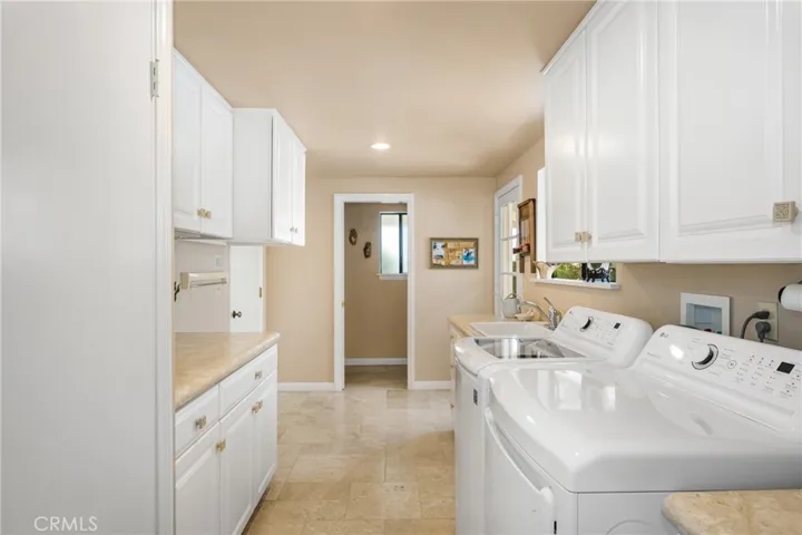 12191 Browning Avenue, North Tustin, California 92705