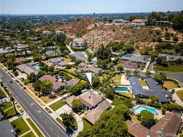 12191 Browning Avenue, North Tustin, California 92705