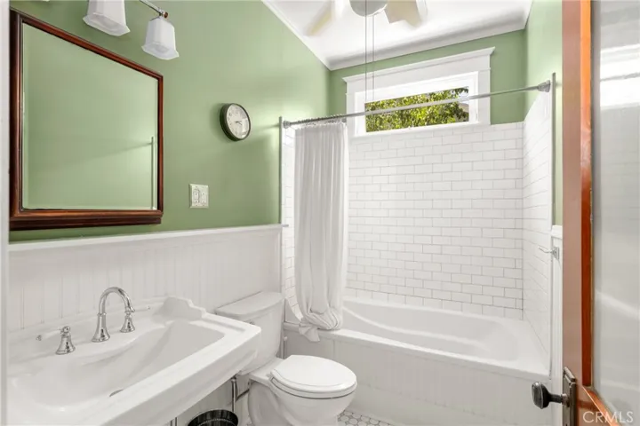 2430 French Street, Santa Ana, California 92706