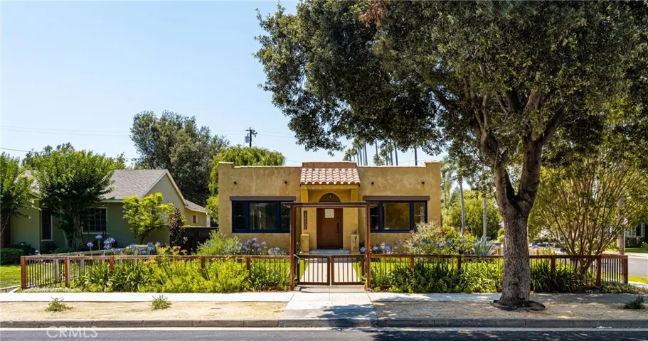 2430 French Street, Santa Ana, California 92706