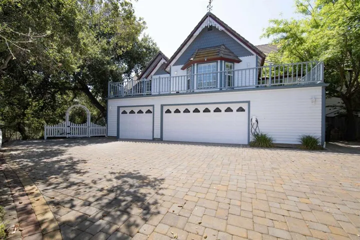 24533 Barona Mesa Road, Ramona, California 92506