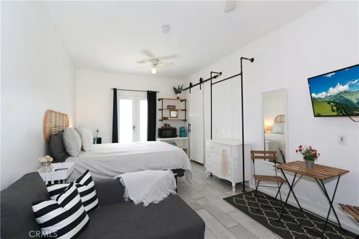 213 Lincoln Avenue, Huntington Beach, California 92648