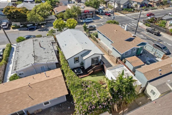 2936 Coolidge Ave, Oakland, California 94602