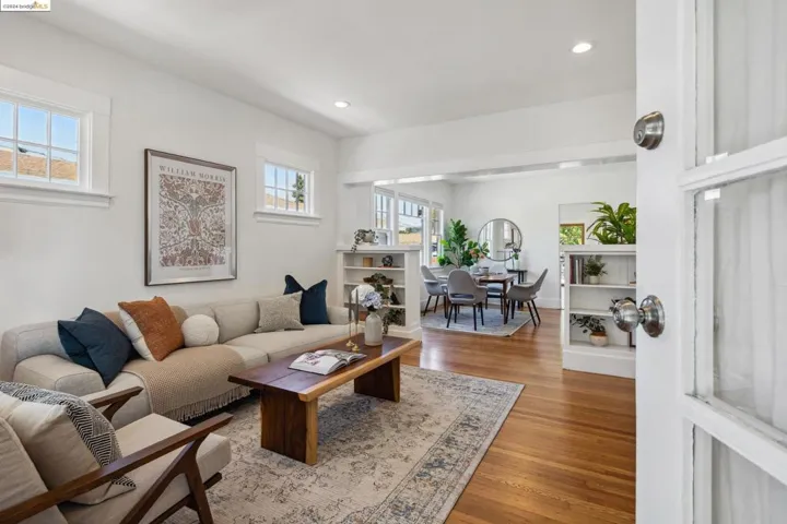 2936 Coolidge Ave, Oakland, California 94602