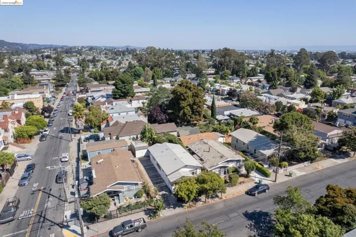 2936 Coolidge Ave, Oakland, California 94602