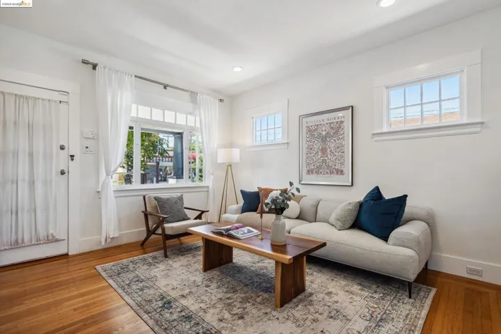 2936 Coolidge Ave, Oakland, California 94602