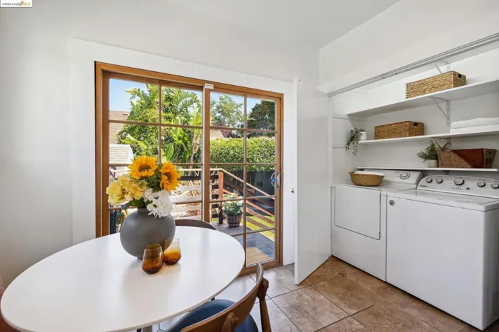 2936 Coolidge Ave, Oakland, California 94602