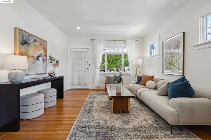 2936 Coolidge Ave, Oakland, California 94602