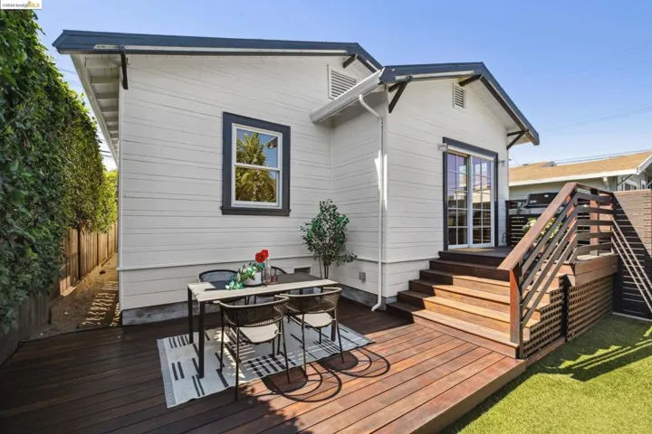 2936 Coolidge Ave, Oakland, California 94602