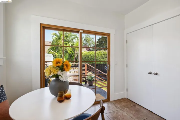 2936 Coolidge Ave, Oakland, California 94602