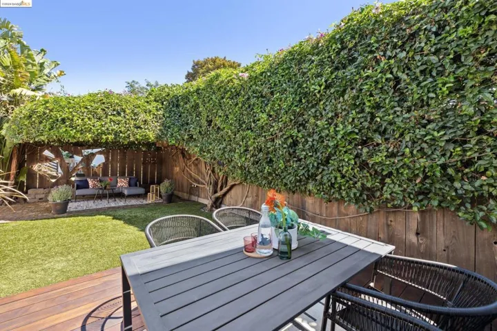 2936 Coolidge Ave, Oakland, California 94602
