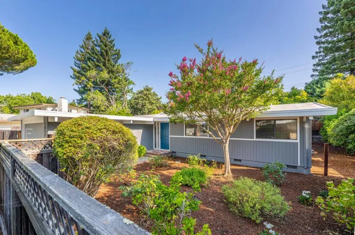 3827 Ross Road, Palo Alto, California 94303