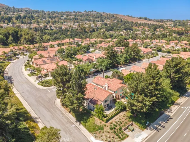 892 S Briar Rose Lane, Anaheim Hills, California 92808