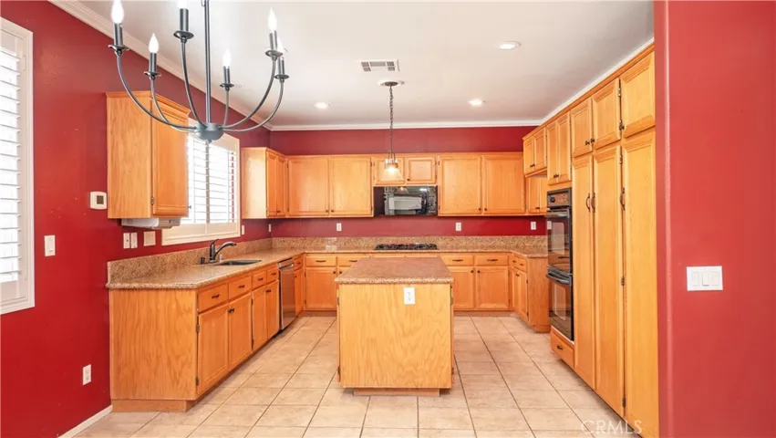 23410 Sycamore Creek Avenue, Murrieta, California 92562