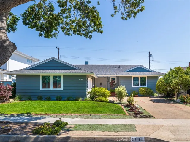 5013 Paseo De Pablo, panoramic views off the back