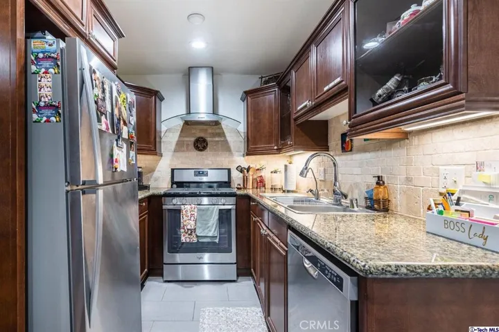 3220 Altura Avenue 133, Glendale, California 91214