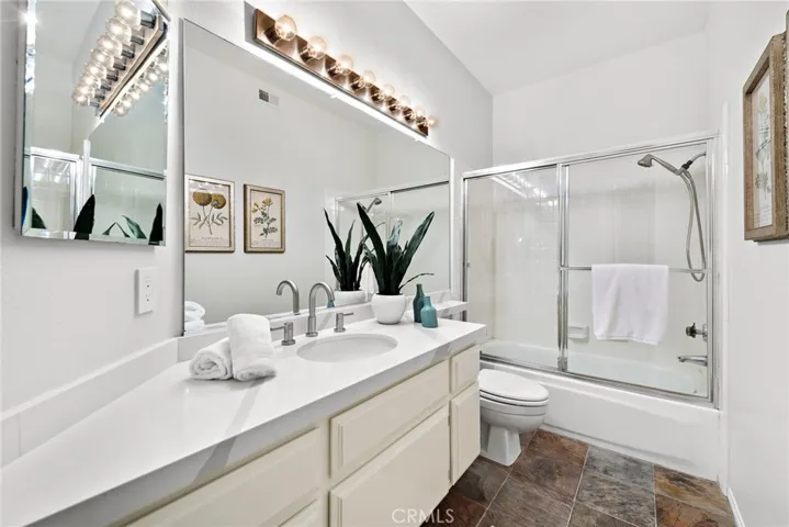 Ensuite Guest Bathroom.