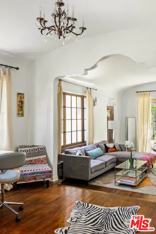 2014 Grace Avenue, Los Angeles, California 90068