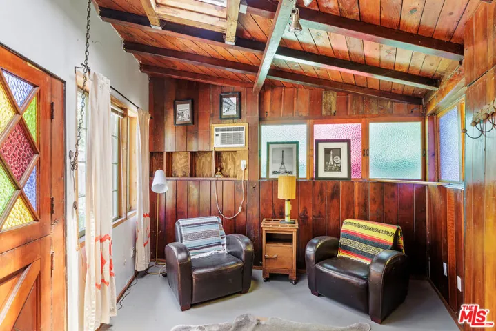 2014 Grace Avenue, Los Angeles, California 90068
