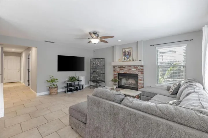 1304 Avenida Alvarado, Roseville, California 95747