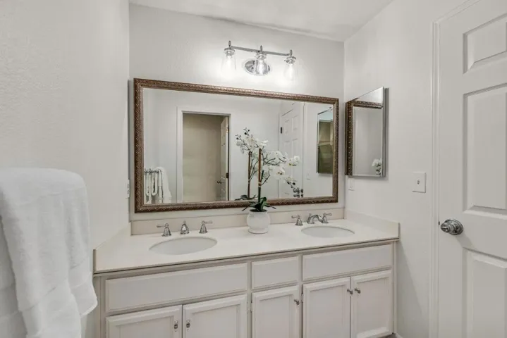 2602 Glenbriar Drive, Saratoga, California 95070