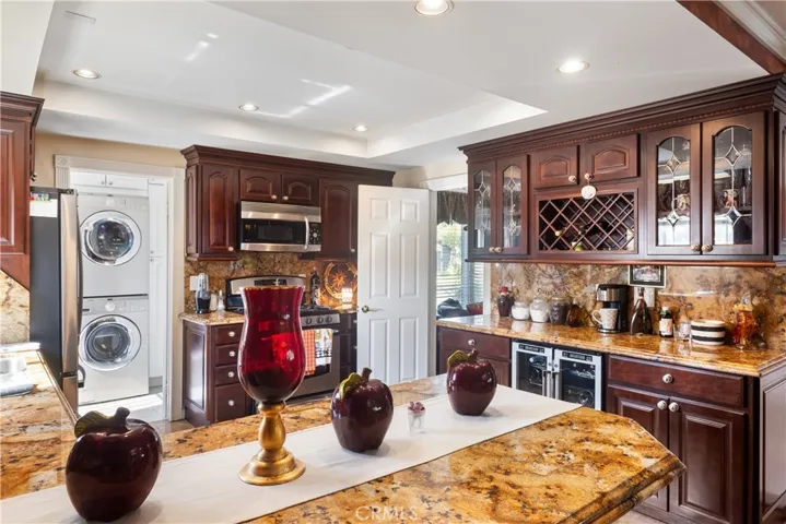 517 Kevin Way, Placentia, California 92870